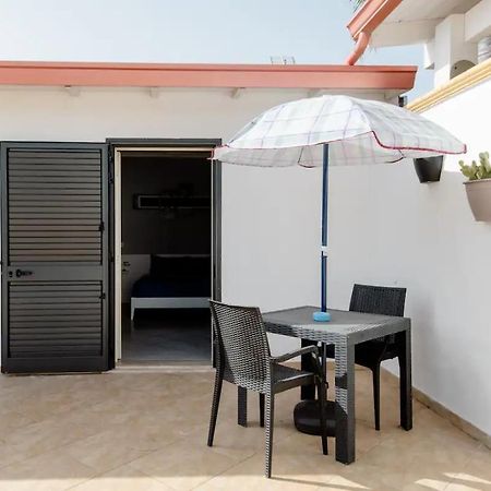 Briciola'S Rooms Porto Cesareo Exterior foto